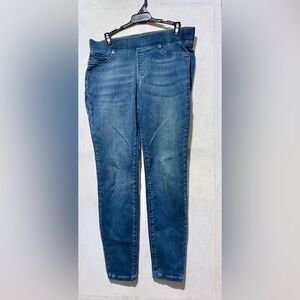 Amazon Essentials Women’s Blue Skinny Stretch Jeans